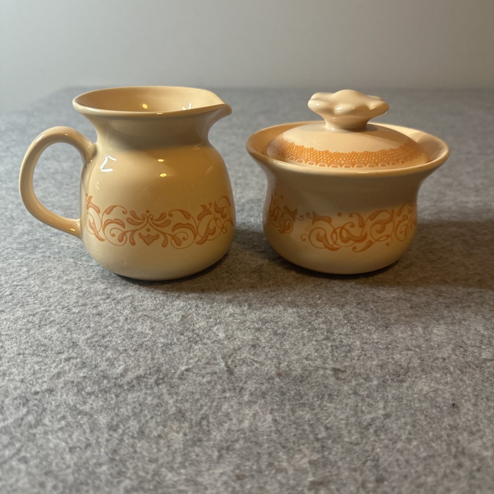 FRANCISCAN‎ GINGER SNAP SUGAR BOWL & CREAMER ORANGE YELLOW